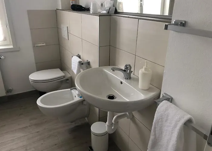 בית הארחה Marconi 11 Bardello